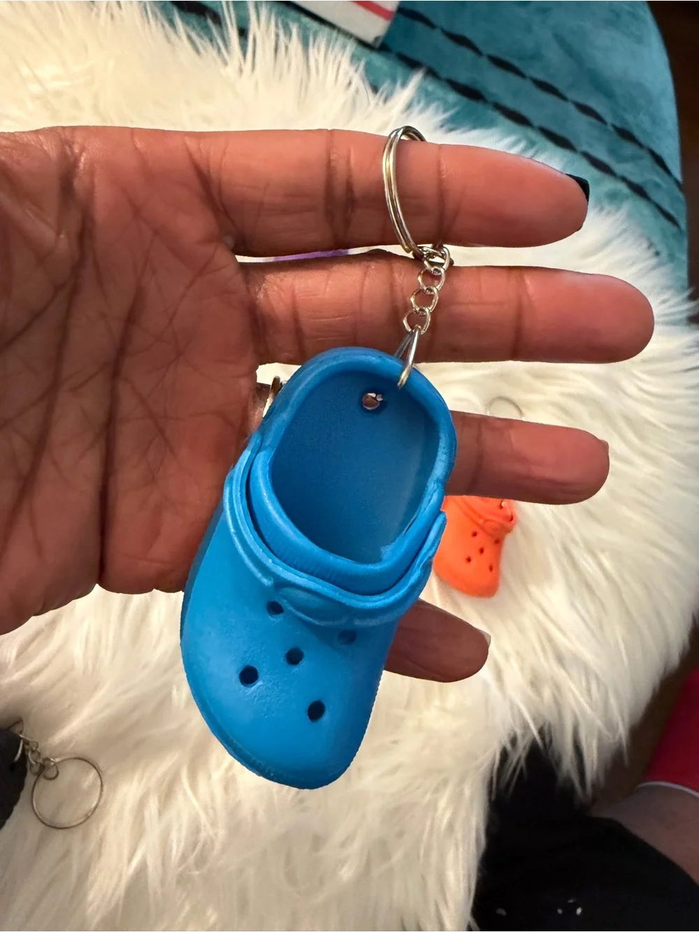 (4-Left)  NWOT (Various) Mini Clog Keychain Charms in Multiple Colors - Picture 7 of 10